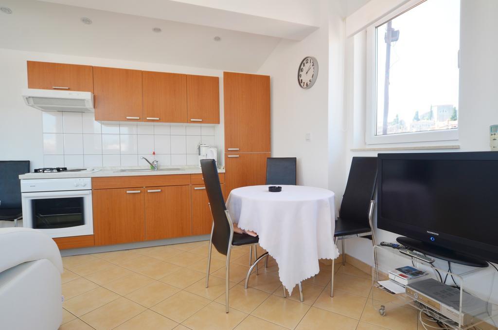 Apartment Zdenac 로비니 외부 사진