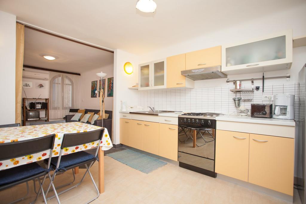 Apartment Zdenac 로비니 외부 사진
